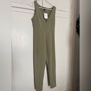 New with tags romper!